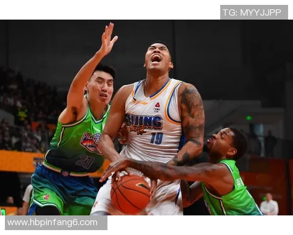 北京篮球队实力变革引发热议球迷期待新赛季的精彩表现与挑战